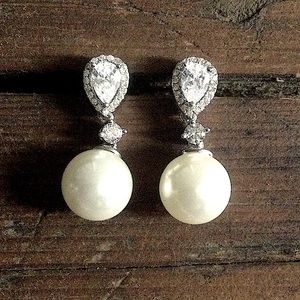 FAUX SILVER/DIAMOND/WHITE PEARL PIERCED EARRINGS